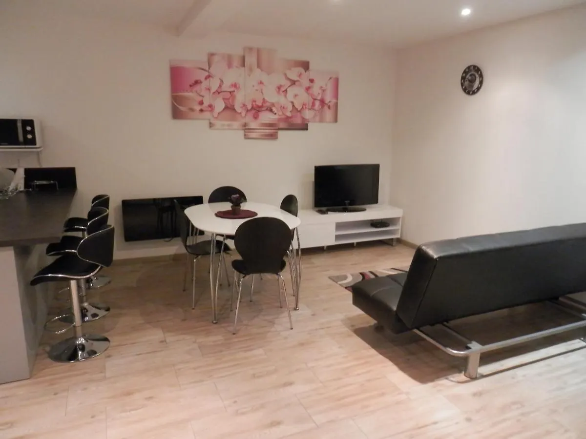 Chalet Individuel Tres Ensoleille Au Calme Vue Imprenable Saint-Etienne-de-Tinee 0*,  France
